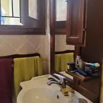 Meina, 2 Camere, 2 Bagni, Giardinetto דירה מאינה
