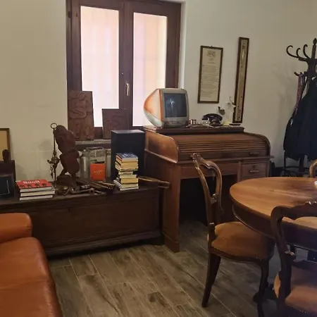 דירה Meina, 2 Camere, 2 Bagni, Giardinetto מאינה