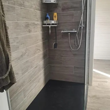 Meina, 2 Camere, 2 Bagni, Giardinetto Meina