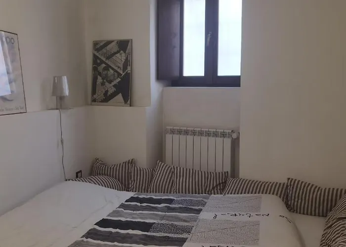 Lejlighed Meina, 2 Camere, 2 Bagni, Giardinetto Meina