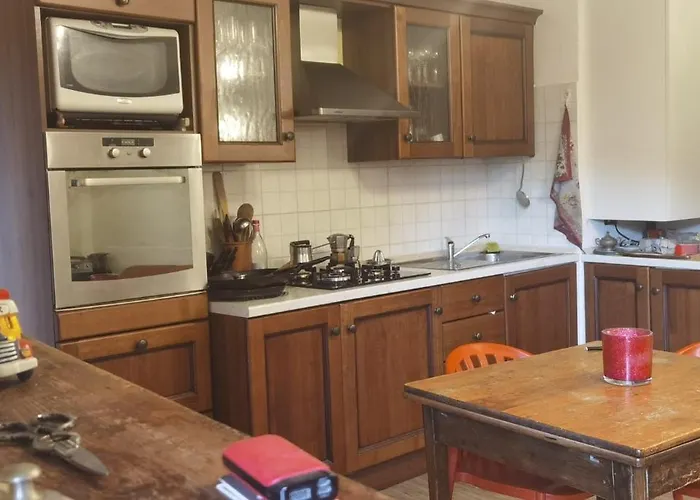 Meina, 2 Camere, 2 Bagni, Giardinetto