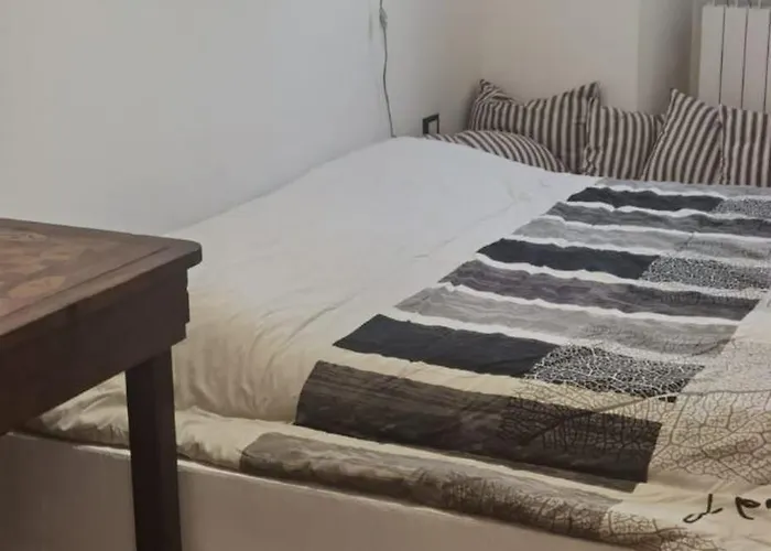 Meina, 2 Camere, 2 Bagni, Giardinetto Meina